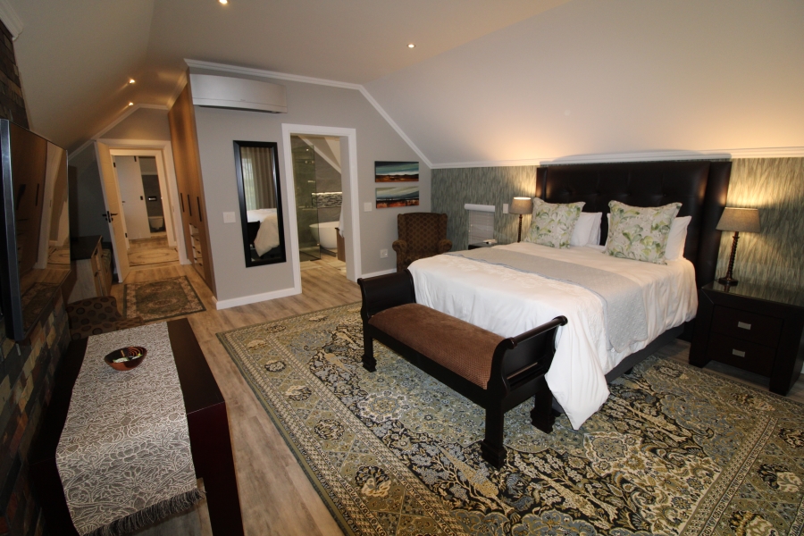 3 Bedroom Property for Sale in Kingswood Golf Estate Western Cape